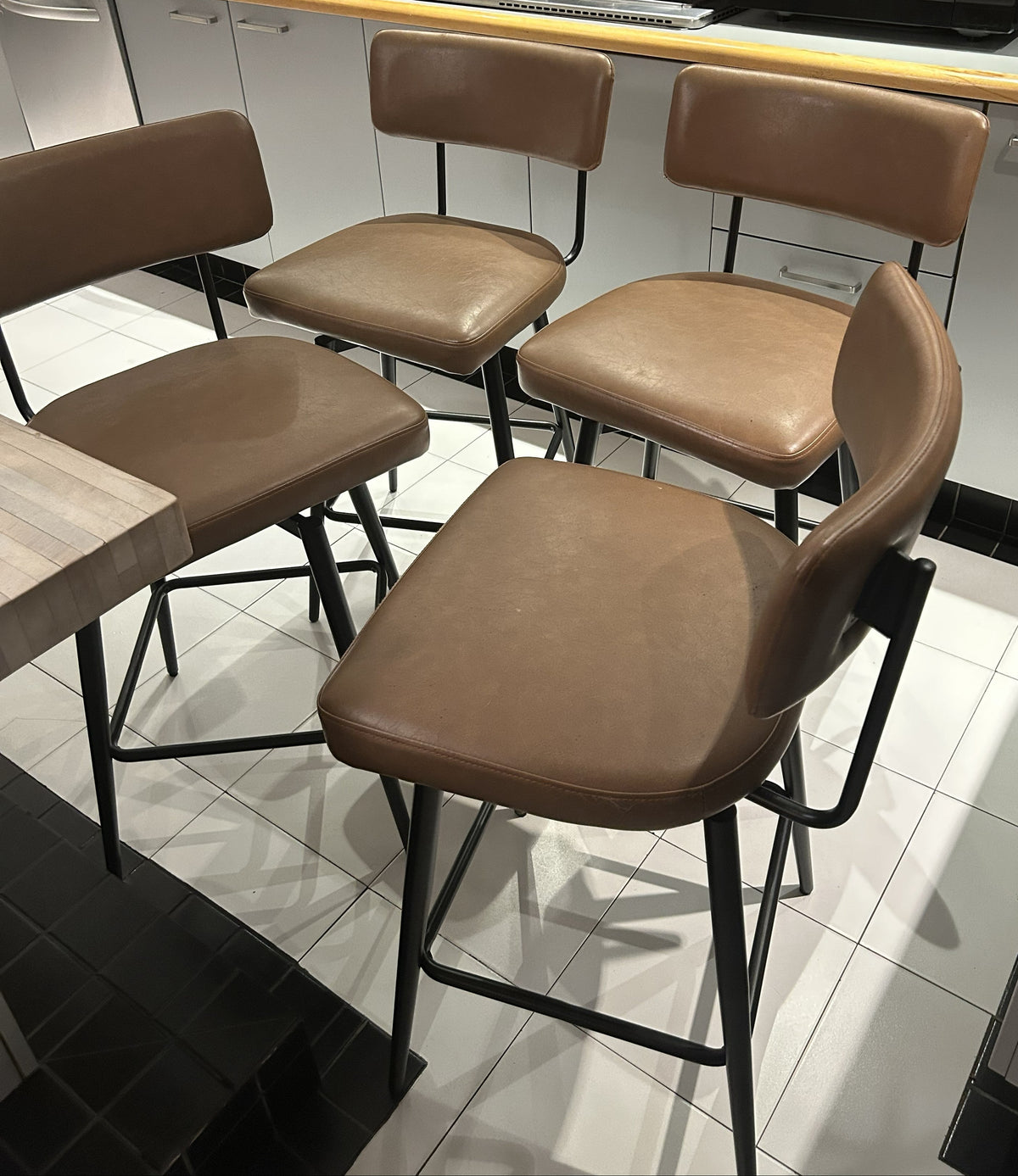 Kitchen Barstools Lot (4 pcs)