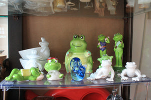 Frogs lot