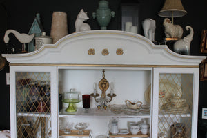 Giant shelf lot #1