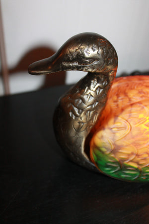 Bronze duck table lamp