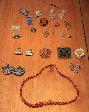 26-piece costume jewelry lot