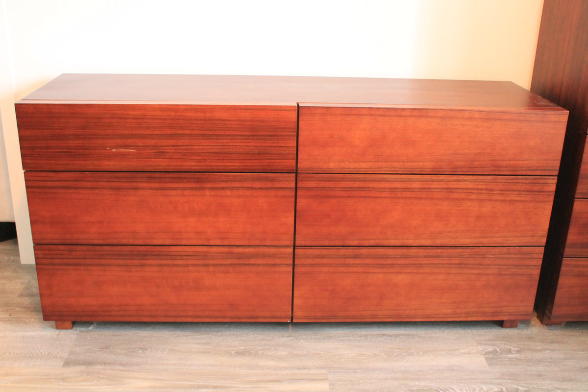 Mid-Century 6-drawer dresser