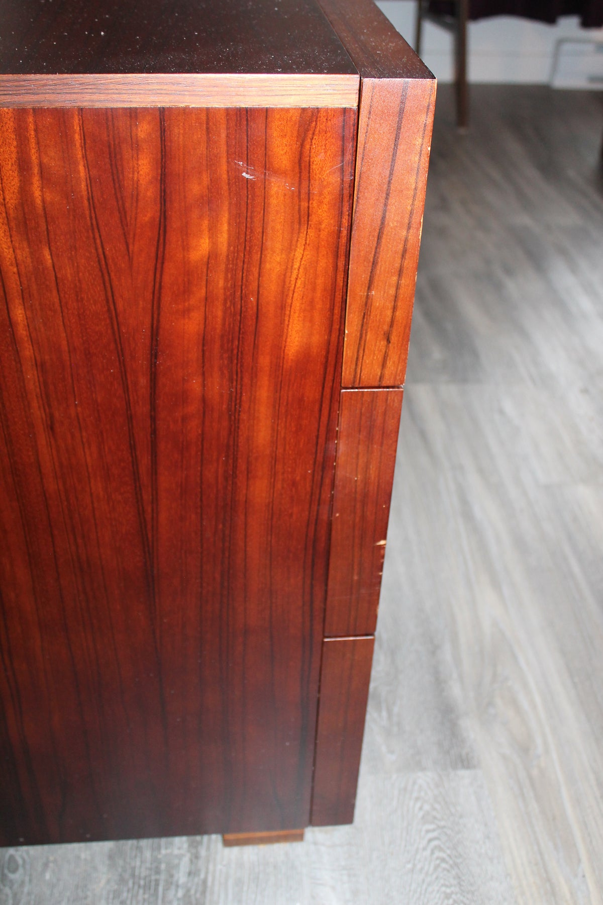 Mid-Century 6-drawer dresser