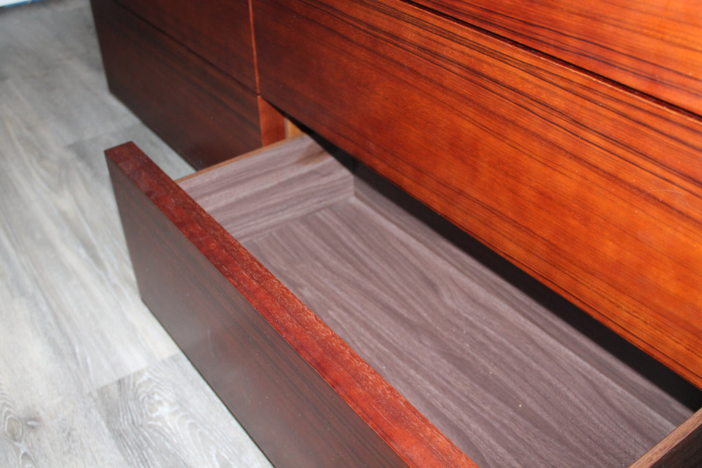 Mid-Century 6-drawer dresser