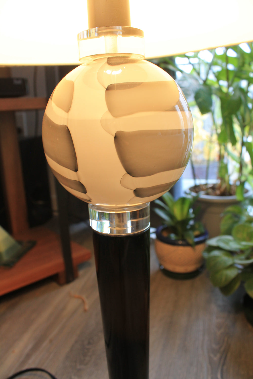 Black lacquer orb table lamp