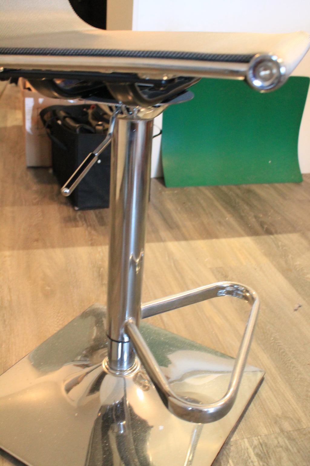 Lumisource Chrome Adjustable Barstools