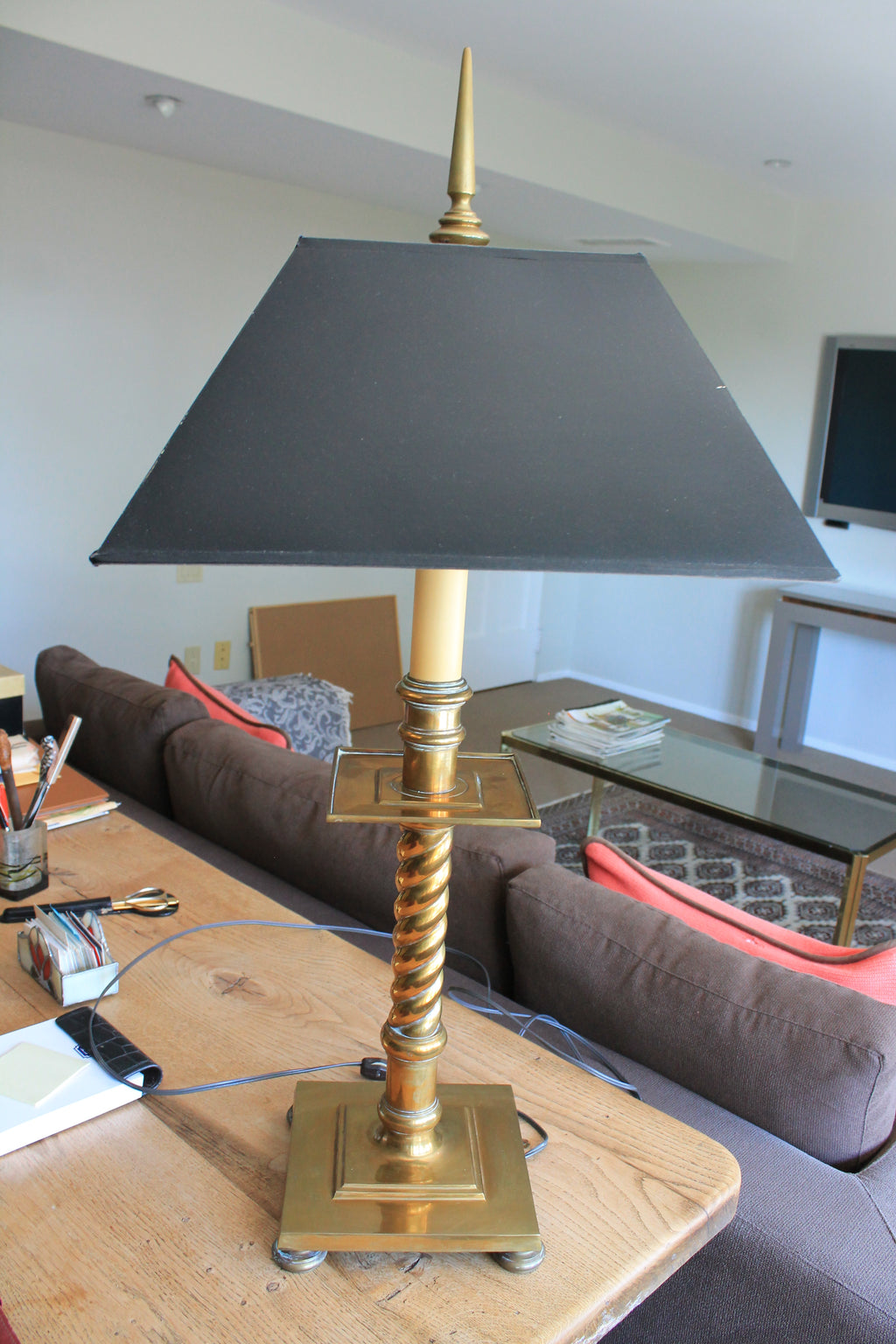 Vintage Brass Twist-column Table Lamp