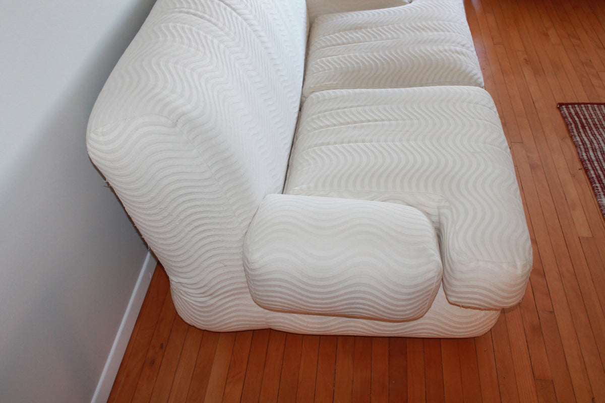 Plush Low Love Seat in Wave Pattern