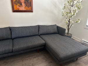 Sectional sofa
